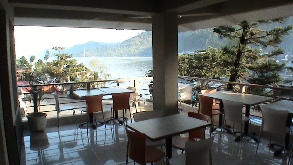 Pandu Lakeside Hotel Парапат Экстерьер фото